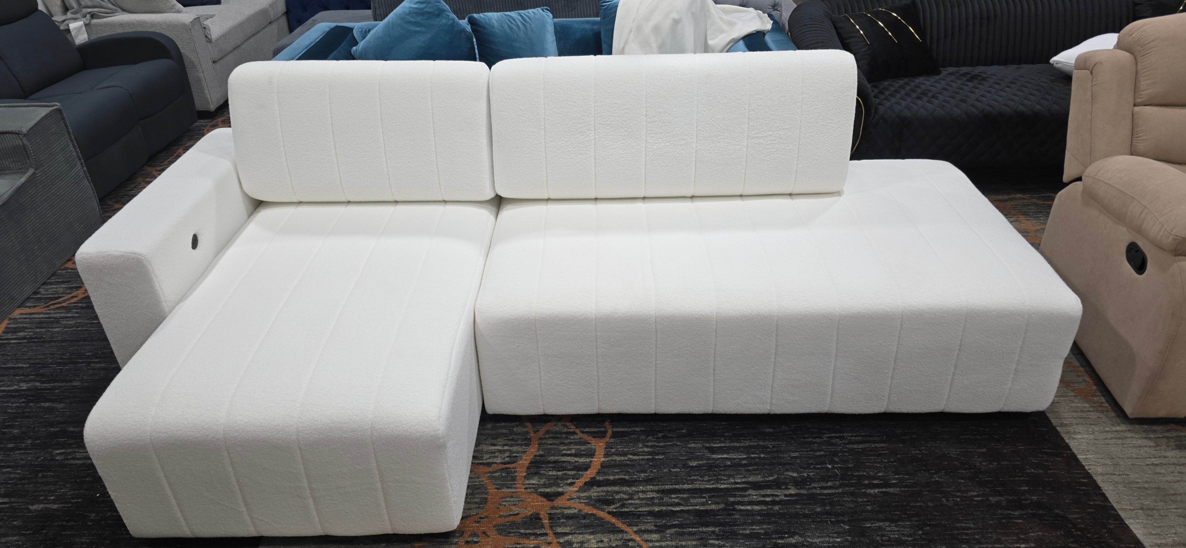 2506 Sofa