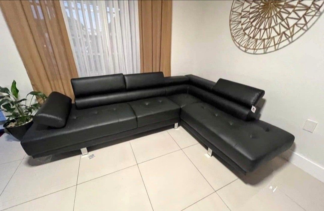 Vegas Sectional 5 Seater PU
