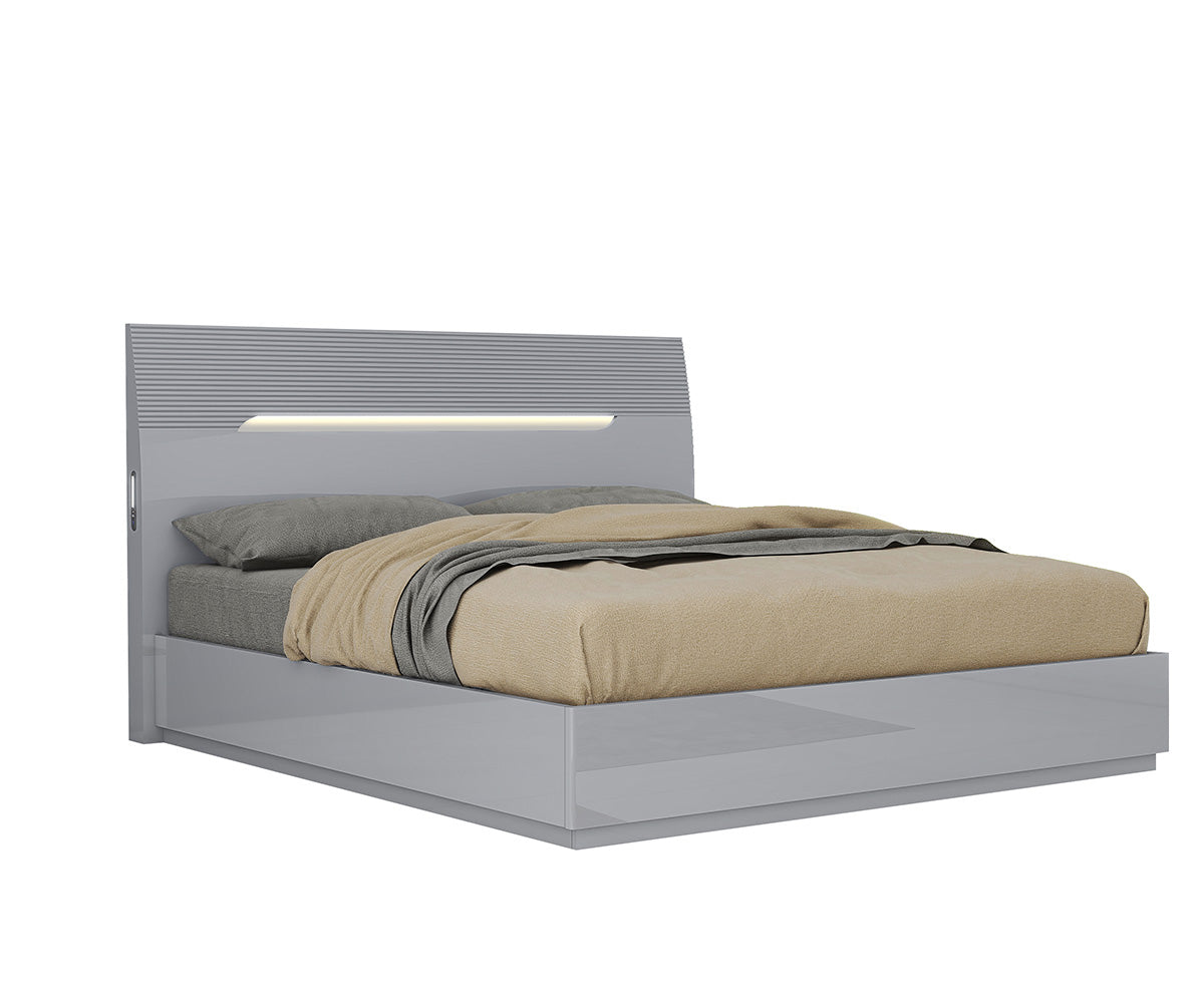 Lessie Queen Bed